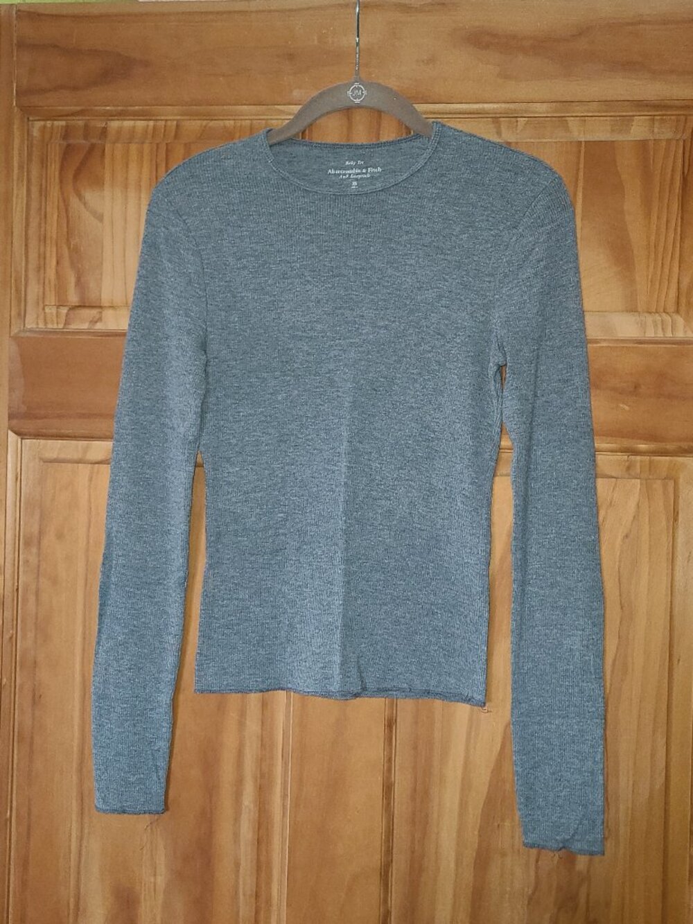 Abercrombie & Fitch Gray Long Sleeve Ribbed Baby Tee
